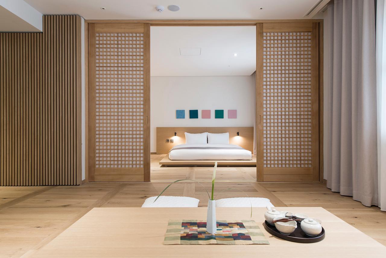 Alex 72 Hotel Сувон Экстерьер фото